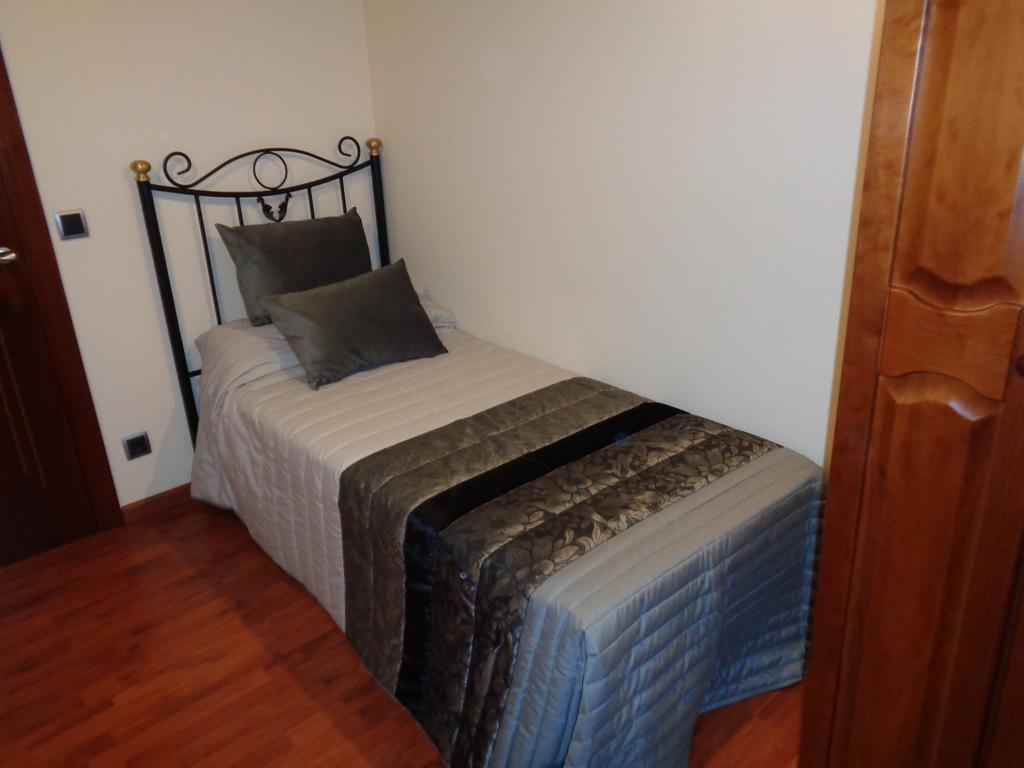 Apartamentos Turisticos Javier 루고 외부 사진