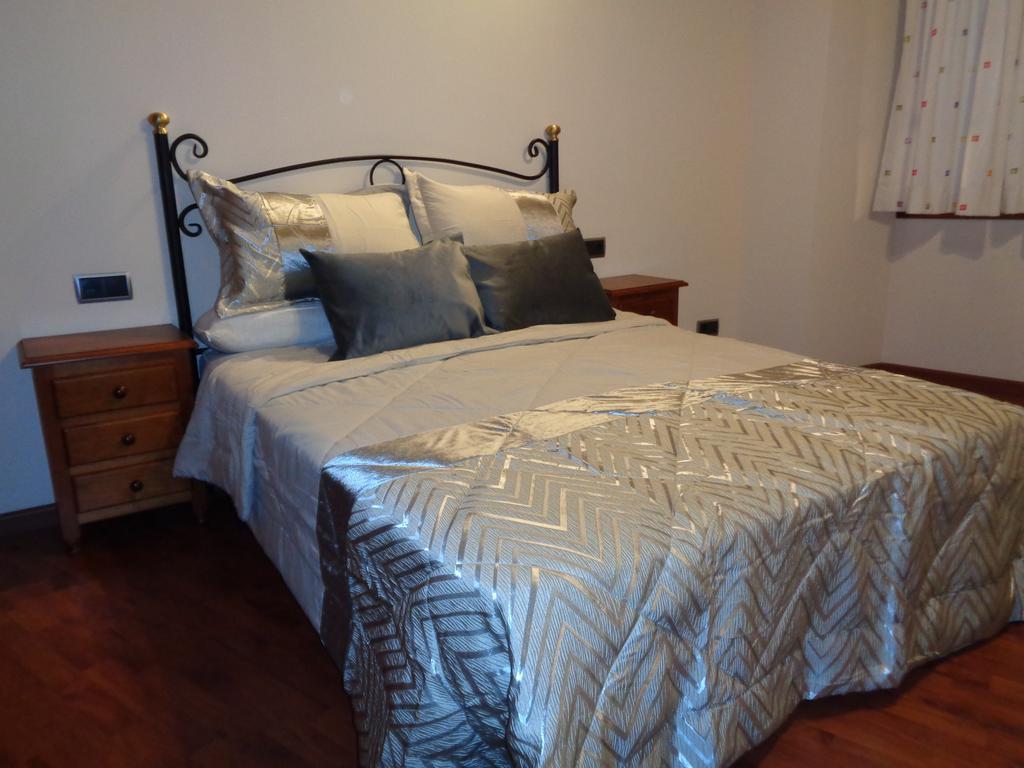 Apartamentos Turisticos Javier 루고 외부 사진