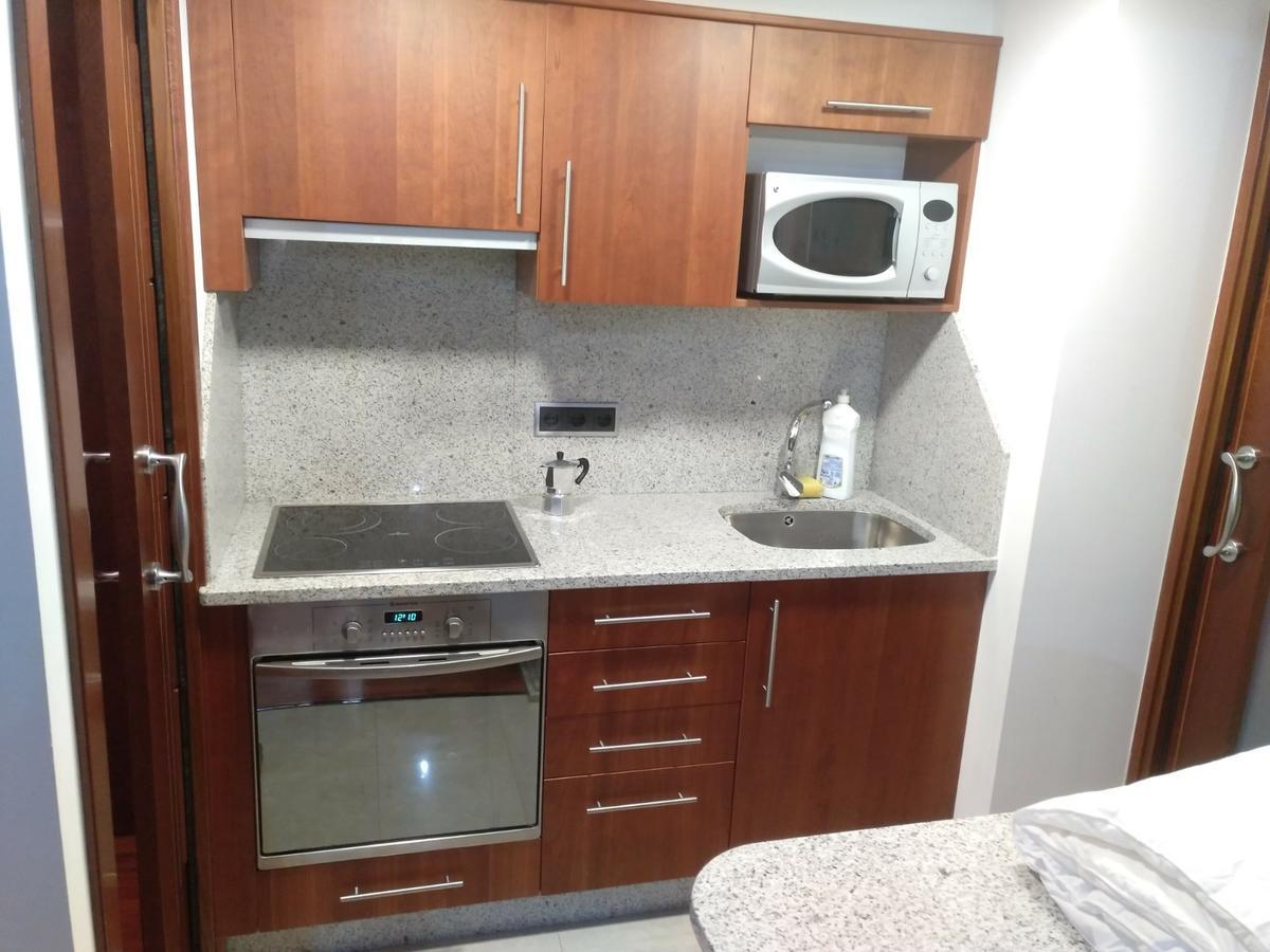 Apartamentos Turisticos Javier 루고 외부 사진